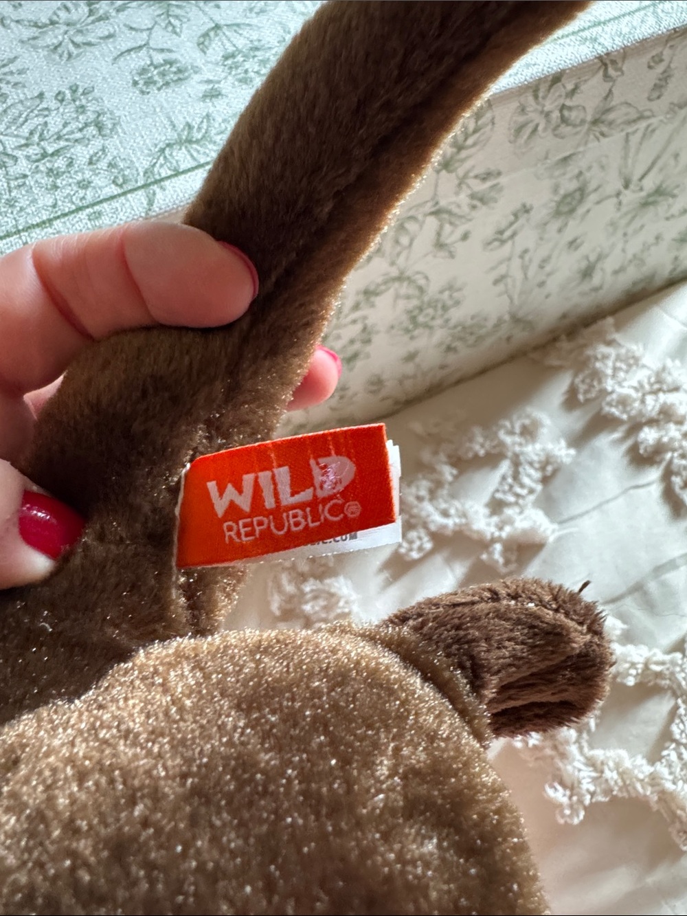 Plush Otter Stuffed Animal - Brown and Cream - Ty - Picture 5 of 5